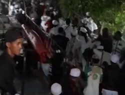 Pengajian Habib Rizieq di Pemalang Ricuh, Massa Bentrok dan Beberapa Orang terluka
