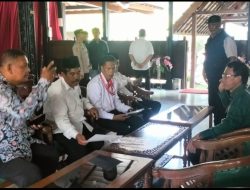 DUKUNGAN MENGALIR UNTUK KEPALA DESA WARU : 20 KADES SE KAB DEMAK TEMUI KUASA HUKUM, TEGASKAN TOLAK SK PEMBERHENTIAN SEMENTARA KADES WARU